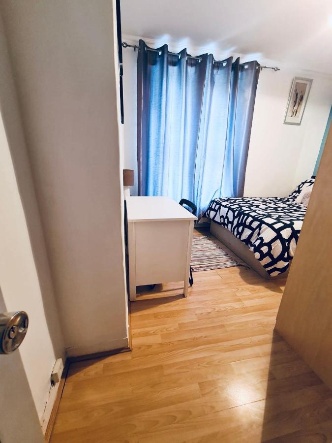 Stunning 3 Bedroom Flat In Stockwell 런던 외부 사진