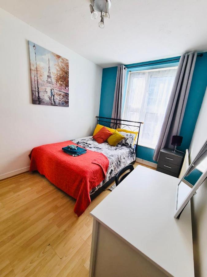 Stunning 3 Bedroom Flat In Stockwell 런던 외부 사진